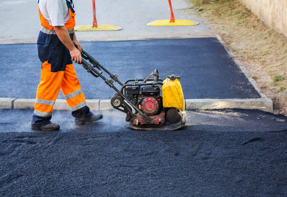 paving asphalt